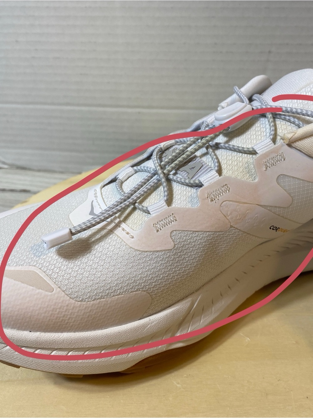 Hoka One One Transport White Gum Women’s Size 9B Trail Walking Shoes New - Picture 10 of 12